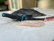 Cargar imagen en el visor de la galería, ISCA Fillet Knife 7"